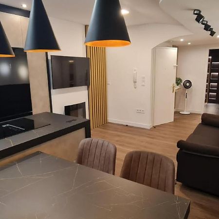 Ferienwohnung Atico De Diseno En El Centro Oviédo Exterior foto